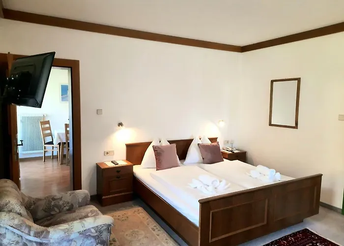 Апартаменти Edenhof Бад-Кляйнкірхгайм